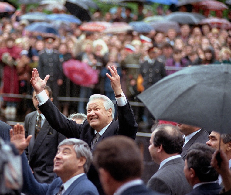 Boris Yeltsin gets a warm welcome during his presidential campaign visit to Kazan.